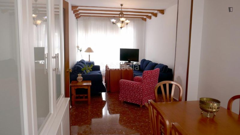 Foto ab018ece-a68a-4500-8ccd-f9477a2e4a02. Lloguer casa amb calefacció a colores - entreparques Sevilla