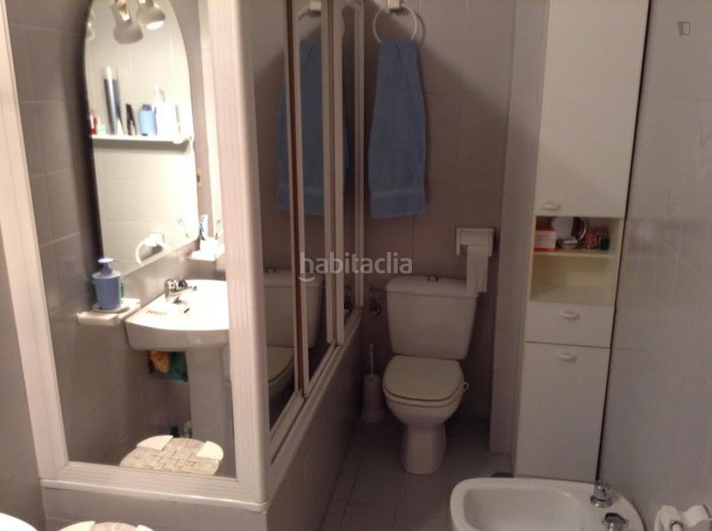 Foto ba2fda27-9e8e-4f3f-b959-c7683c544d2a. Lloguer casa amb calefacció a colores - entreparques Sevilla
