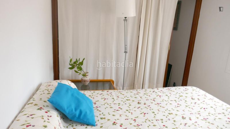 Foto f08a97ca-43b1-46be-9c82-a7d2c489b506. Lloguer casa amb calefacció a colores - entreparques Sevilla