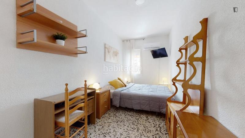 Foto 0a7ff3c6-360c-4401-8f4a-9edf8e982e41. Alquiler apartamento en El Cabanyal-El Canyamelar Valencia
