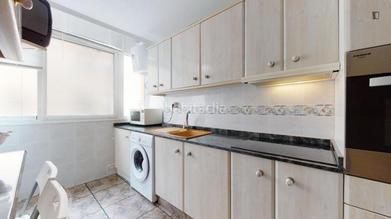 Foto 4793f2f1-0f83-437b-9ae0-6bef3a1e856a. Alquiler apartamento en El Cabanyal-El Canyamelar Valencia