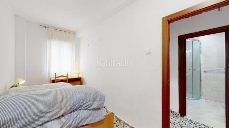 Foto 61bdaca8-a7aa-454b-ae48-c940f3052897. Alquiler apartamento en El Cabanyal-El Canyamelar Valencia