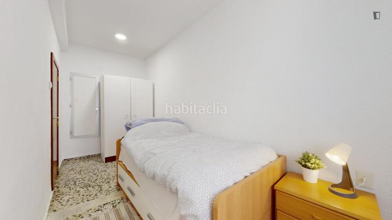 Foto 717d21c4-5132-44ca-89e1-f63d5b41218e. Alquiler apartamento en El Cabanyal-El Canyamelar Valencia
