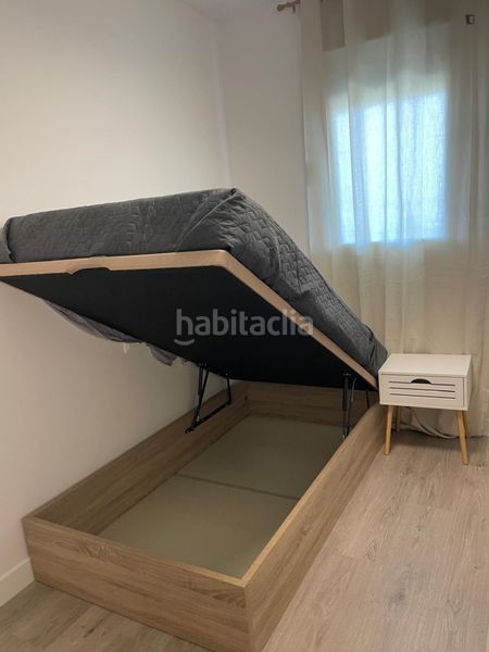 Foto d1167385-7fb9-4c29-ac17-9cde45d6f156. Alquiler apartamento en Arco Norte - Avda España Dos Hermanas