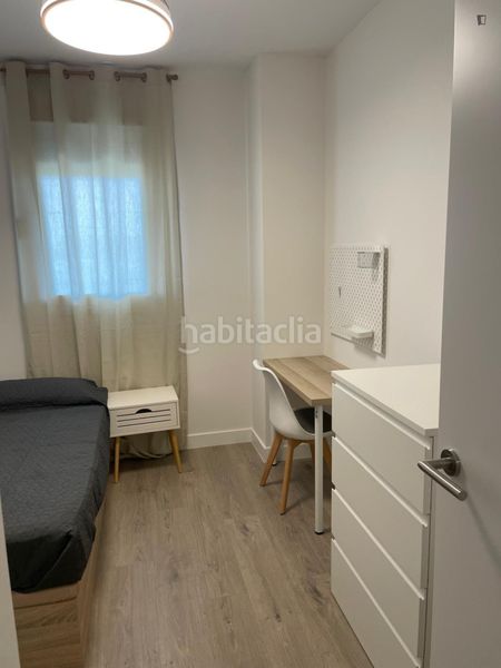 Foto d942d03f-8b00-430a-9417-df703bdd3ebf. Alquiler apartamento en Arco Norte - Avda España Dos Hermanas