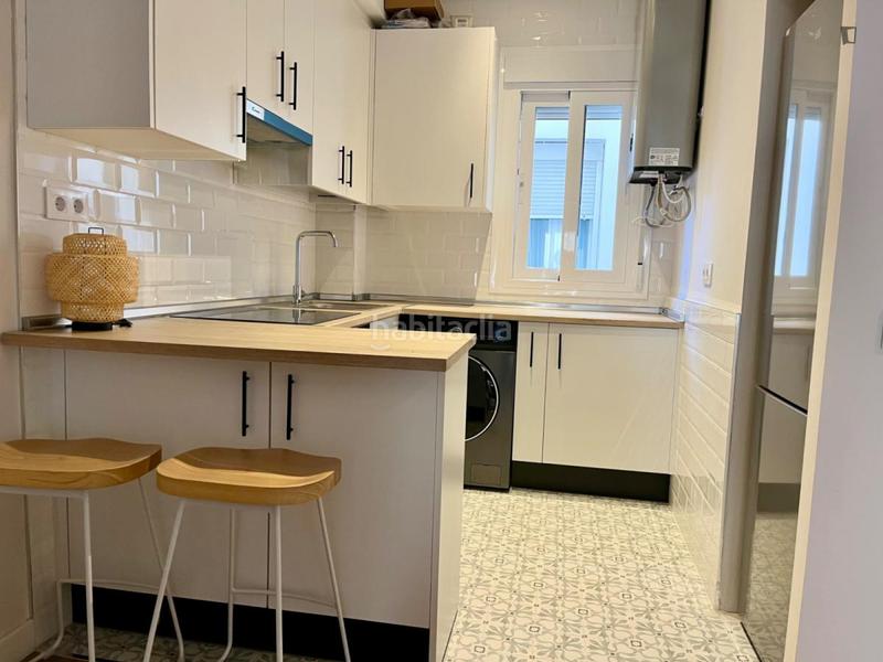Foto 143956f1-d830-43ce-a1aa-a5f47db0ecaf. Alquiler apartamento en San Isidro Madrid