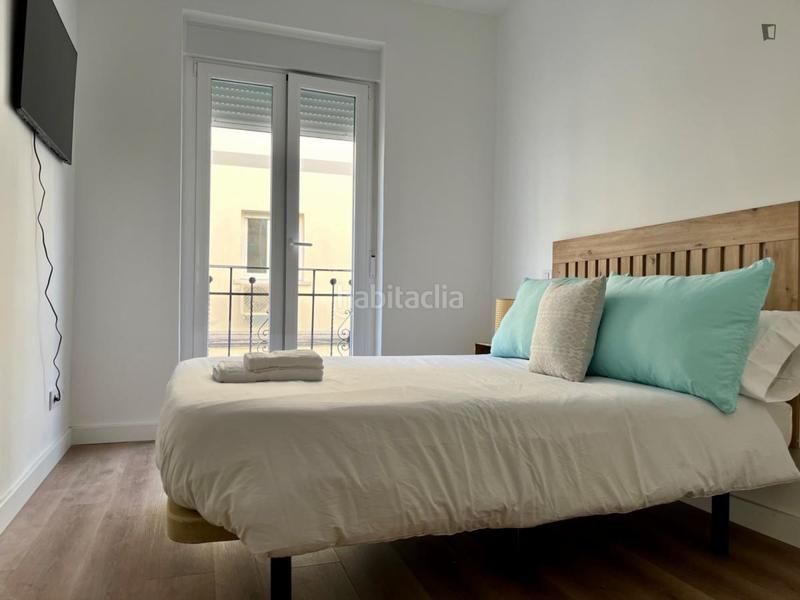 Foto 556c2ee3-8ee7-47b4-9303-d03ca279f8c5. Alquiler apartamento en San Isidro Madrid