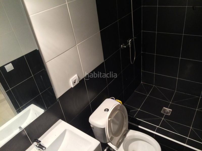 Foto a359a105-36e3-43d0-ac62-108b94ddd804. Lloguer estudi a Bellas Vistas Madrid