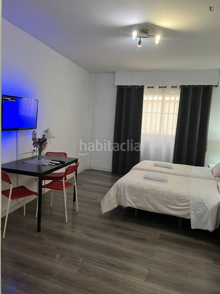 Foto 0e1d6d50-35c2-4ebb-ba33-72b83ef7551c. Miete studiowohnung mit heizung in Arapiles Madrid