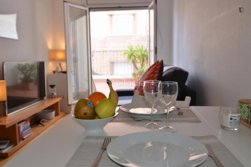 Foto 3348de46-088c-41e3-acdc-97660dc77193. Rent apartment with heating in Carmel Barcelona