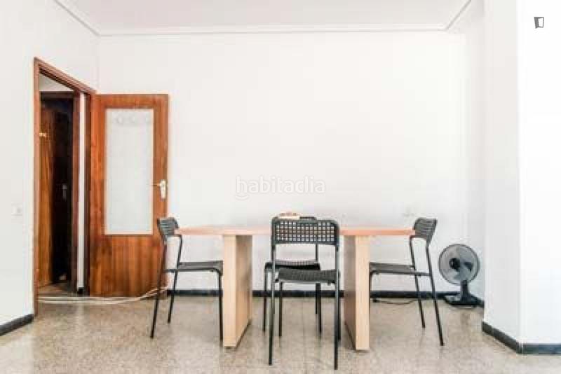 Foto 38b86102-ef0a-4faa-9855-fb94a6b5428c. Lloguer apartament a Ciutat Universitaria Valencia
