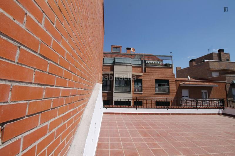 Foto 208ba2a8-2184-40bb-8b2d-abdde6fb279d. Location appartement dans Zofío Madrid