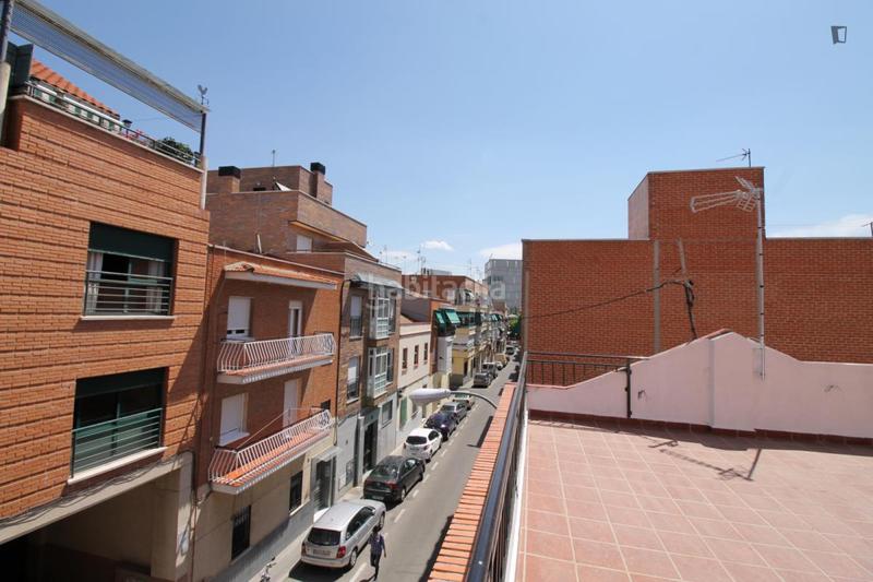 Foto 8d7c281c-bb3e-4a4b-8833-4d62806b8750. Location appartement dans Zofío Madrid