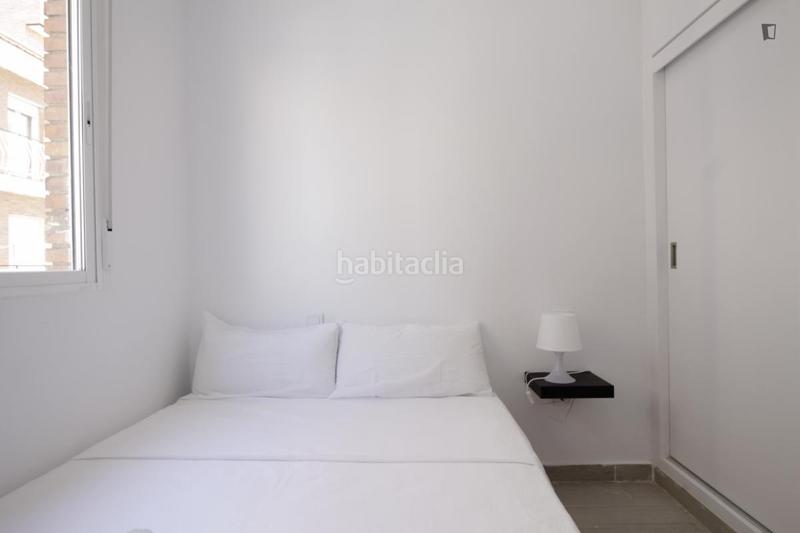 Foto b9737dc0-c691-4807-b7dc-d8dd3f3cfbf2. Location appartement dans Zofío Madrid