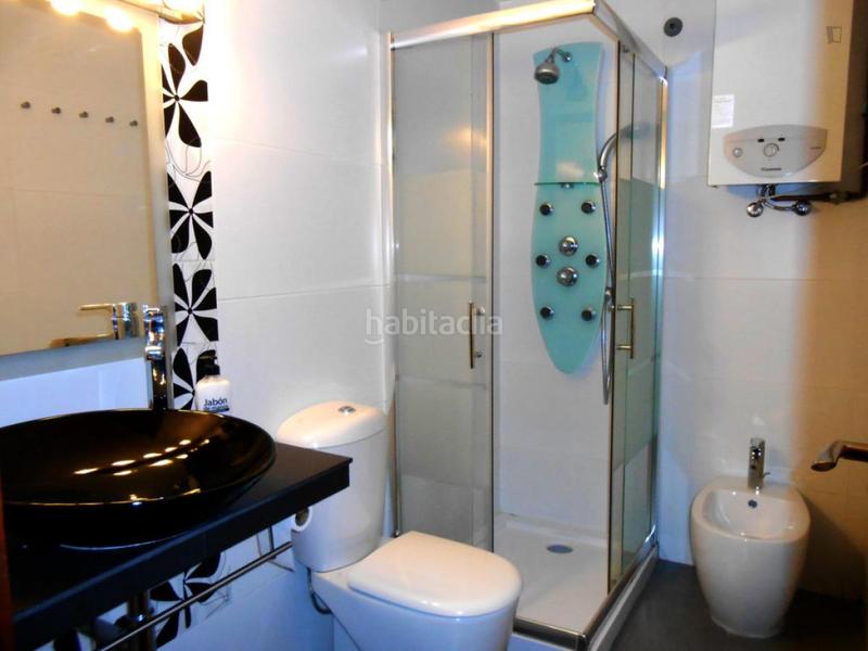 Foto 079600f0-ca7c-42f2-a84f-d0aeb0453d89. Alquiler apartamento en Centro - Sagrario Granada