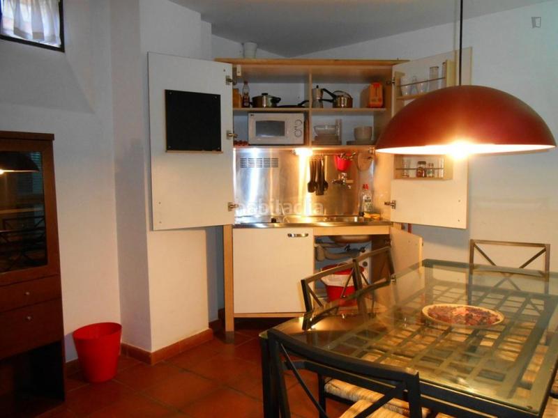 Foto b380e6cf-b688-4862-91a7-e53e132c6389. Alquiler apartamento en Centro - Sagrario Granada