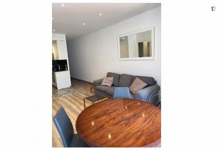 Rent Apartment in Congrés - Indians