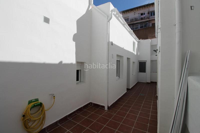 Foto 0e142b28-eadb-4639-a6ca-2e303c927516. Alquiler estudio en Zofío Madrid