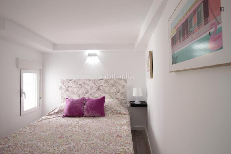 Foto befd6775-020a-4f1d-8708-904675a31af3. Alquiler estudio en Zofío Madrid