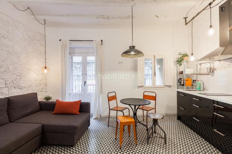 Foto 9e66e47d-e823-4784-8b63-611b75d8ac9a. Location studio avec chauffage dans Gòtic Barcelona