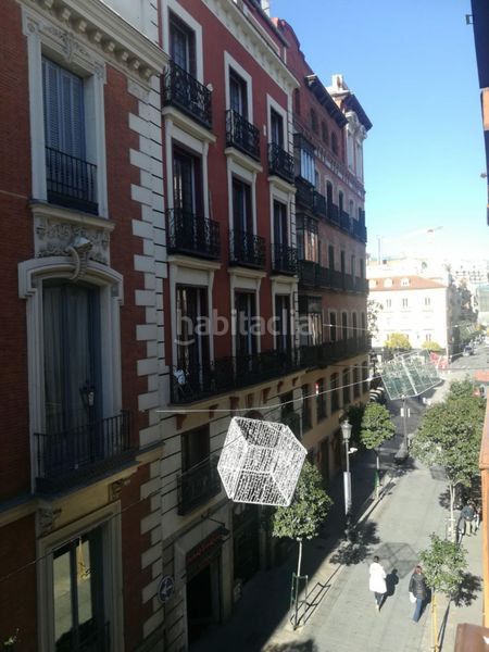 Foto 49a0477f-e9e5-463a-afce-1cfe1e56f453. Lloguer apartament a Cortes-Huertas Madrid