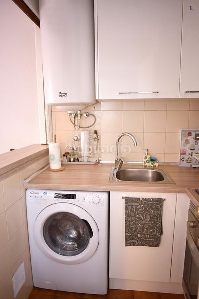Foto 7d43cd5f-397e-4d55-8f6b-1767d9c5d00e. Lloguer apartament a Cortes-Huertas Madrid