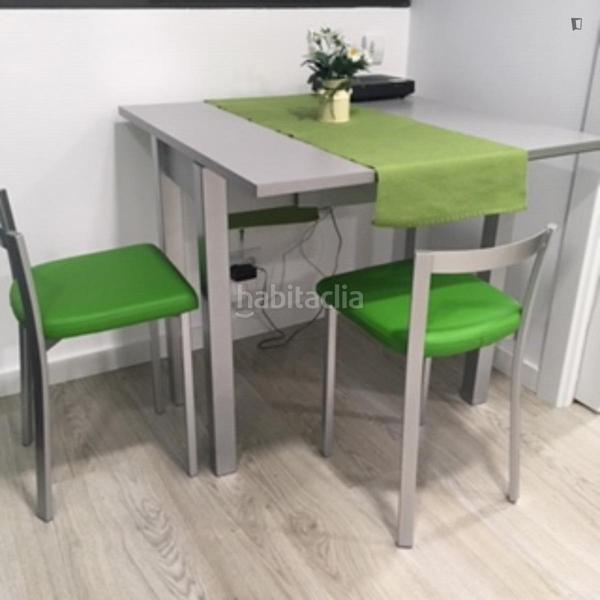 Foto 54937205-f9d3-48e0-a93f-67e41d9f7f35. Lloguer apartament amb calefacció a Guinardó Barcelona