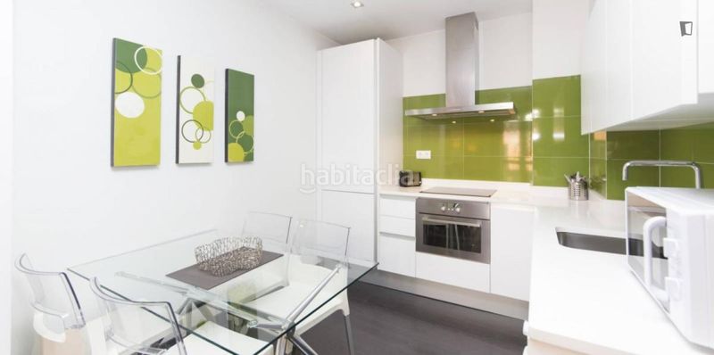 Foto 4ea3080b-b2e3-4c7e-8d34-78cdbce53f05. Lloguer apartament a Justicia-Chueca Madrid