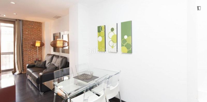Foto f51a3e56-bd26-441f-8c72-eee774180f93. Lloguer apartament a Justicia-Chueca Madrid