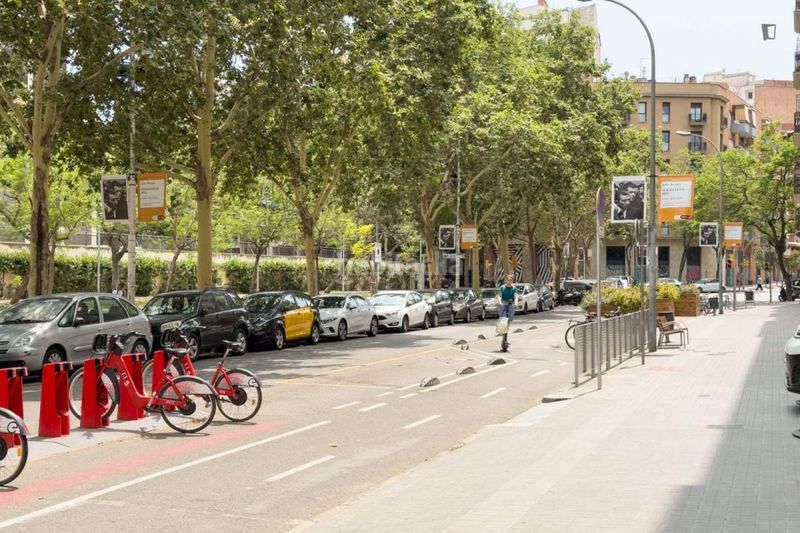 Foto ed7e3c9c-ae70-437c-b850-c7a73c887499. Lloguer estudi amb calefacció a Fort Pienc Barcelona
