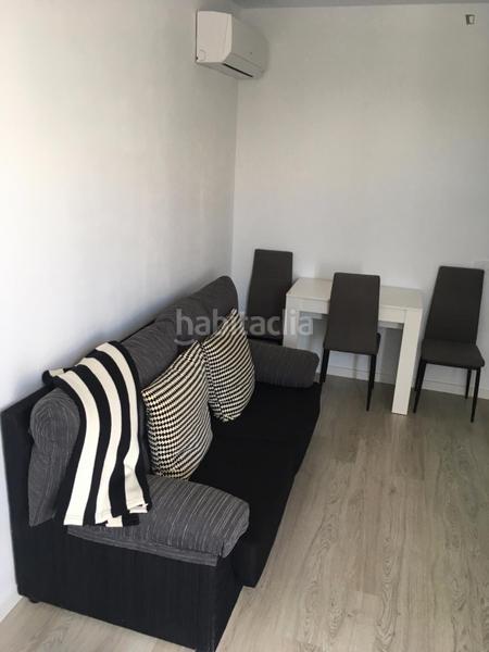 Foto 583f01c4-976e-4b38-897f-0499a0fdab98. Rent apartment with heating in Guinardó Barcelona