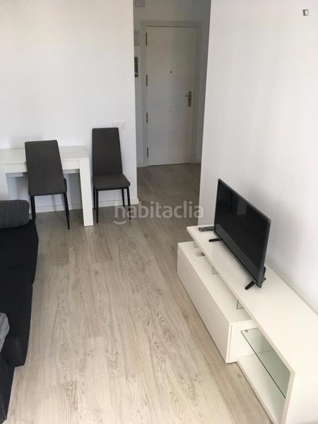 Foto a8a41d3b-5227-4de5-989e-099ffe3ea05a. Rent apartment with heating in Guinardó Barcelona