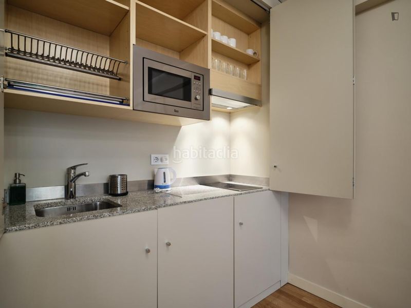 Foto 1a14c6b2-3236-48d9-b78f-537d8fcb504d. Miete studiowohnung mit heizung in Lista Madrid