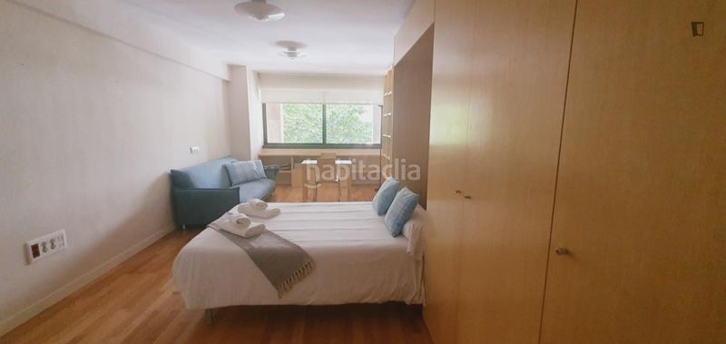Foto f55e685c-1391-49c1-a2dd-97c66fb35387. Miete studiowohnung mit heizung in Lista Madrid