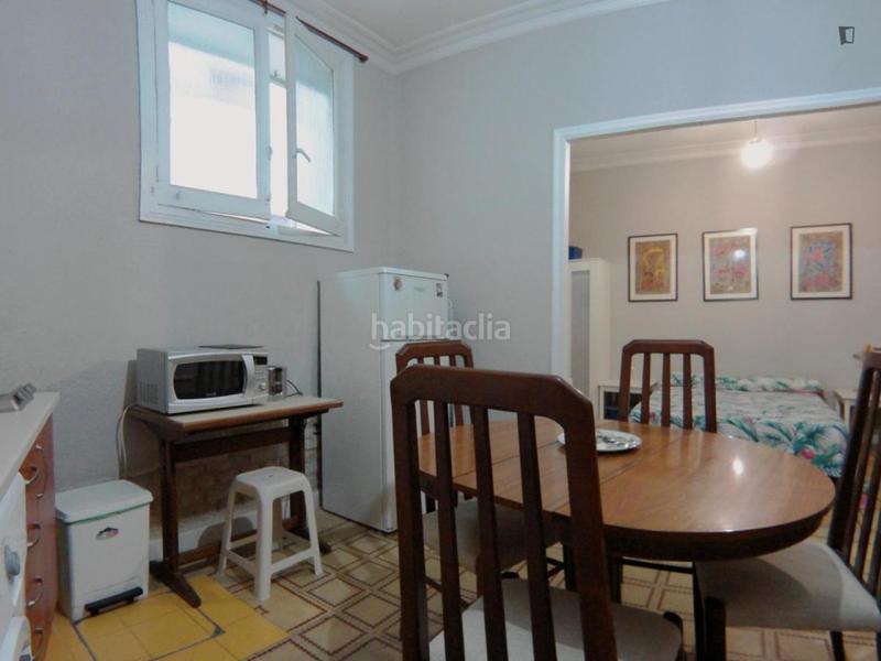 Foto 489de067-3c66-434e-8472-44906ceff6e5. Alquiler estudio en Argüelles Madrid