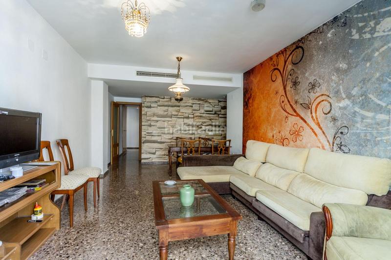 Foto 6b6a854c-7f8e-4ad2-be92-33f43286aa8a. Location appartement dans Mont Olivet Valencia