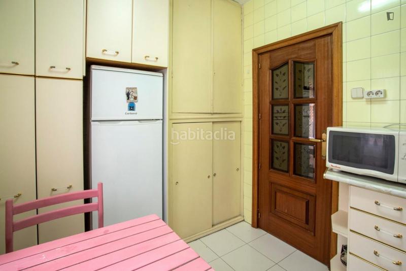 Foto 1953349c-ef24-438a-8cd7-ac74c9b58538. Lloguer apartament a Valdezarza Madrid