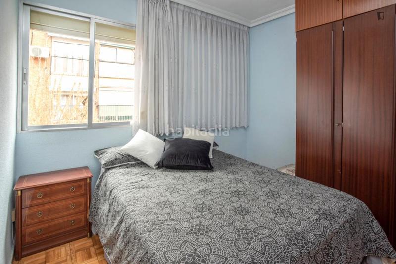 Foto 7f63a55d-d76b-4354-a572-4cd948e13ca9. Rent apartment in Valdezarza Madrid