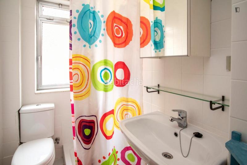 Foto 26baad4b-8019-4497-bad0-b62474e756f6. Miete appartement in Valdezarza Madrid