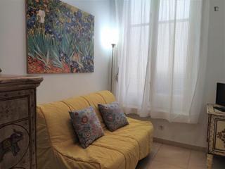 Rent Apartment in Universidad-Malasaña