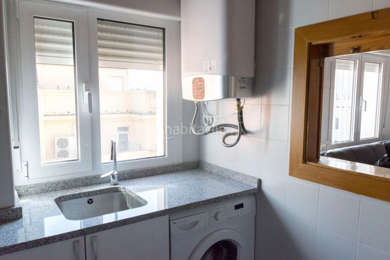 Foto 41fa7b02-c5bb-47ad-b512-5c5bb4d13a29. Lloguer apartament a Sol Madrid