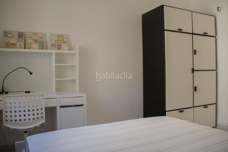 Foto b6695010-e5ee-490c-8e37-5a45391bacf0. Lloguer apartament amb calefacció a Chopera Madrid
