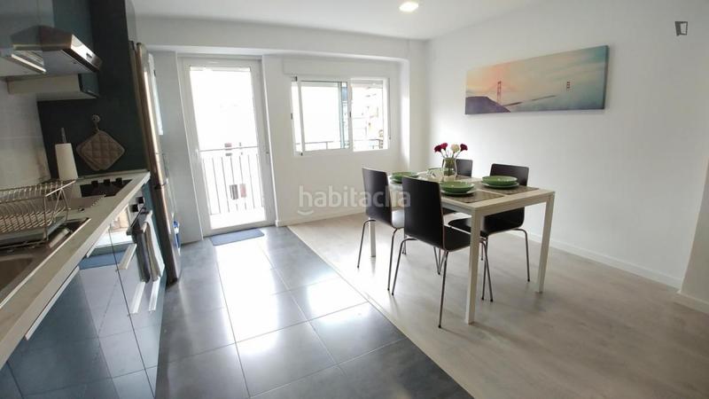 Foto 9489805d-83fc-482a-a1d9-f7261f6fba0a. Miete appartement in Ciutat Jardí Valencia