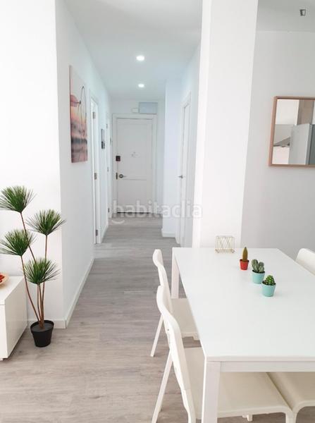 Foto 91c2cfd3-aeba-4053-82b8-5ef5b8a1ad87. Alquiler apartamento en L´Amistat Valencia