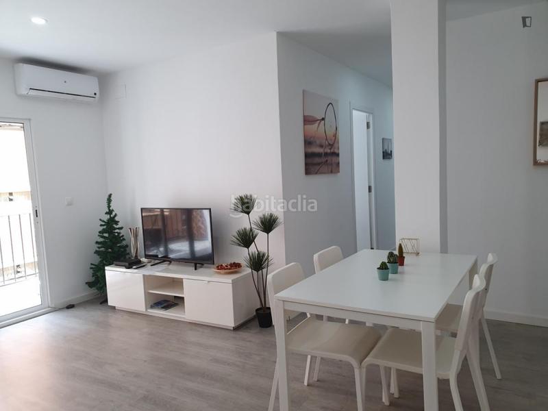 Foto f6c87fad-ddf1-43f3-9100-da5cbc23cdb4. Miete appartement in L´Amistat Valencia