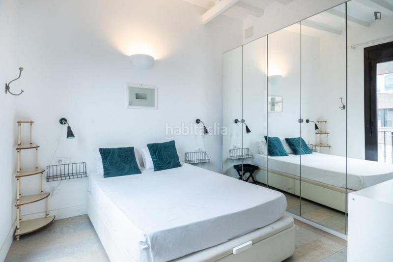 Foto cfdda983-dcec-4e08-9ef9-485323e634b3. Alquiler apartamento en El Parc i la Llacuna del Poblenou Barcelona
