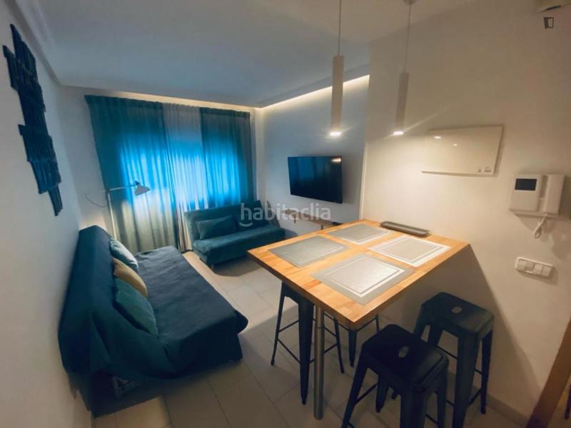 Foto 93ff423a-068d-4114-89c7-3475d367721c. Alquiler apartamento en Fuente del Berro Madrid