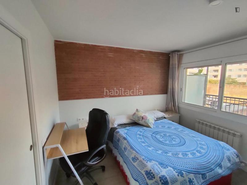 Foto d30b93b7-4ccb-480b-b3a5-05e35a828828. Lloguer apartament amb calefacció a Santa Eulàlia Hospitalet de Llobregat (L´)