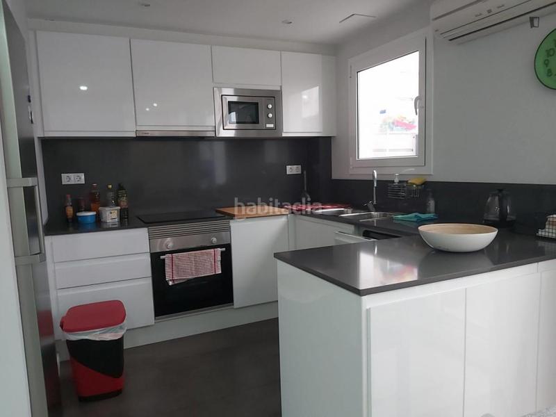 Foto 80ffd788-cdb0-4e1f-bb7d-339b4f624492. Rent apartment with heating in Santa Eulàlia Hospitalet de Llobregat (L´)