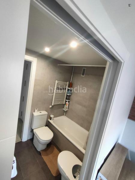 Foto f1b926b9-d11a-4bc8-a4d0-3c50d742d564. Rent apartment with heating in Santa Eulàlia Hospitalet de Llobregat (L´)